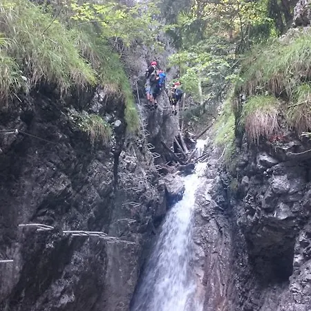 Pohoda Na Razcesti Cingov Slovensky Raj * Spišské Tomášovce